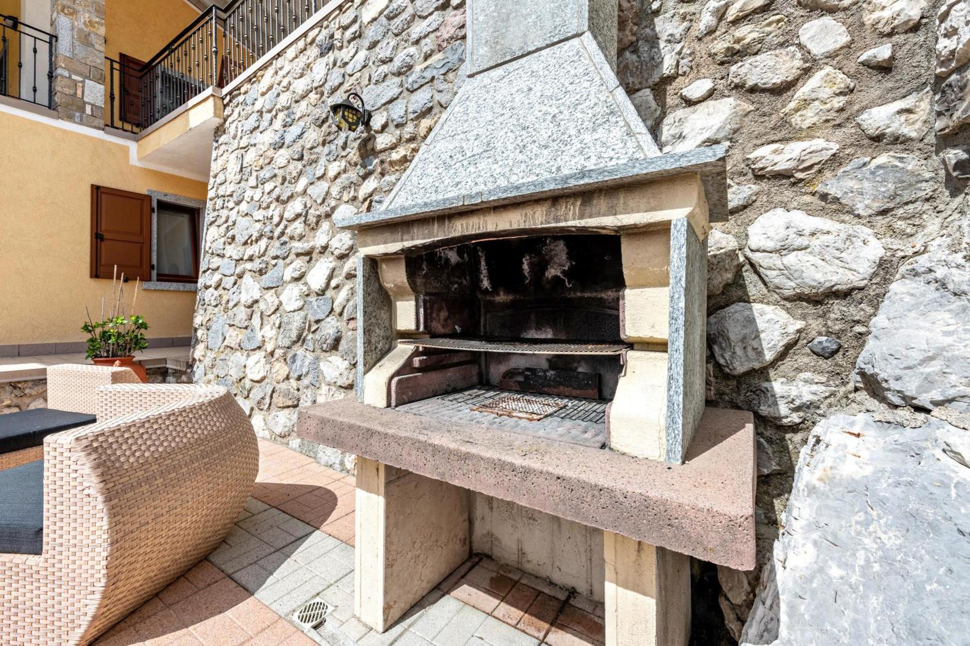 Residence Tatiana Dependance Tremosine Exteriér fotografie