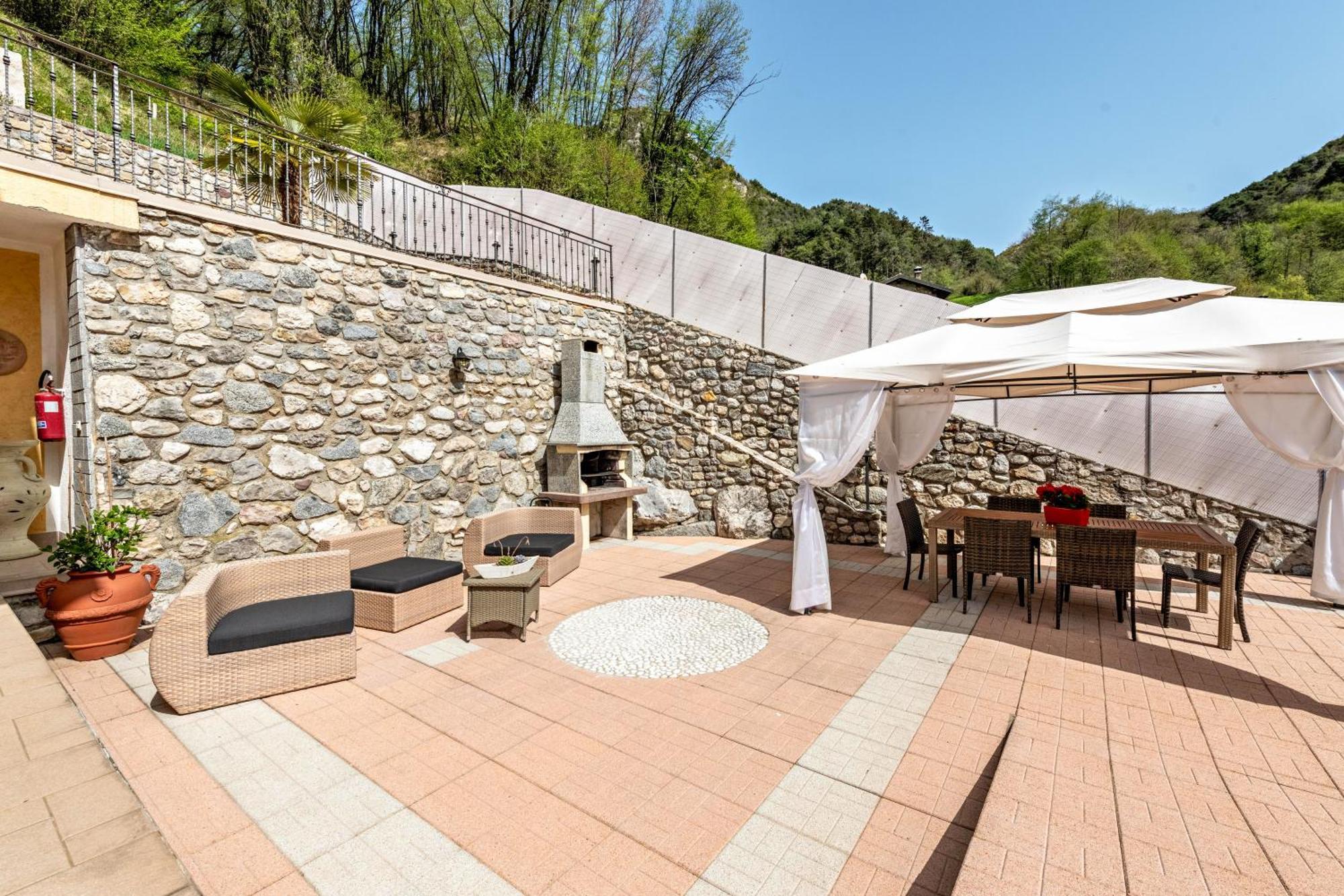 Residence Tatiana Dependance Tremosine Exteriér fotografie